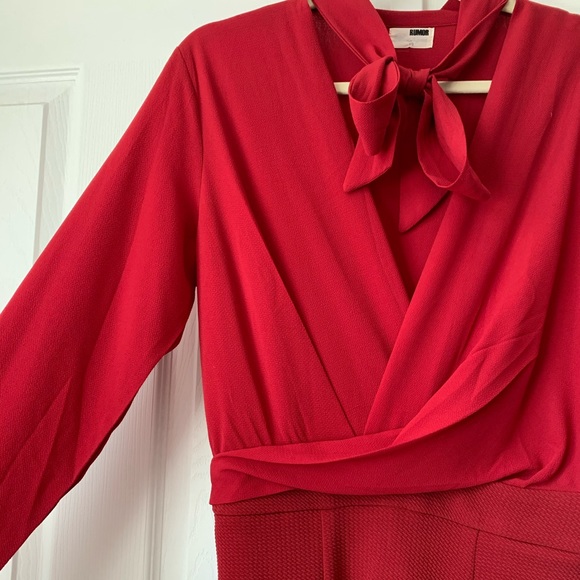 Red Dress - Picture 3 of 6